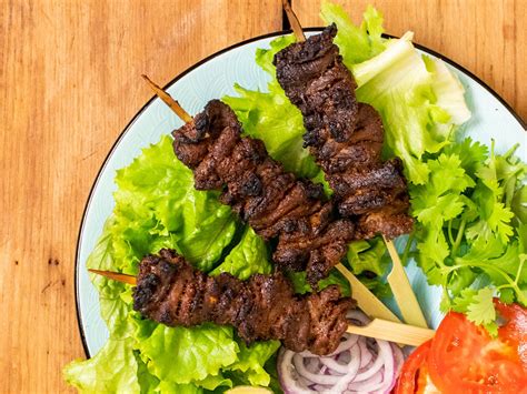  Suya? A Tangy, Spicy Grilled Meat Symphony from Calabar!